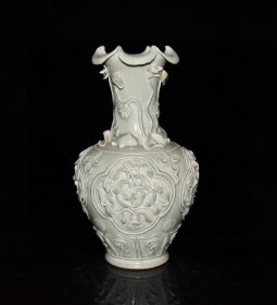 宋代影青釉雕刻捏花花口瓶（残缺）古玩古董古瓷器老货收藏