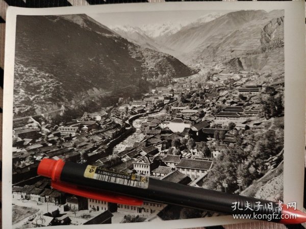 1964年照，四川甘孜藏族自治州首府康定，康定城俯拍