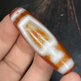 宝瓶天珠