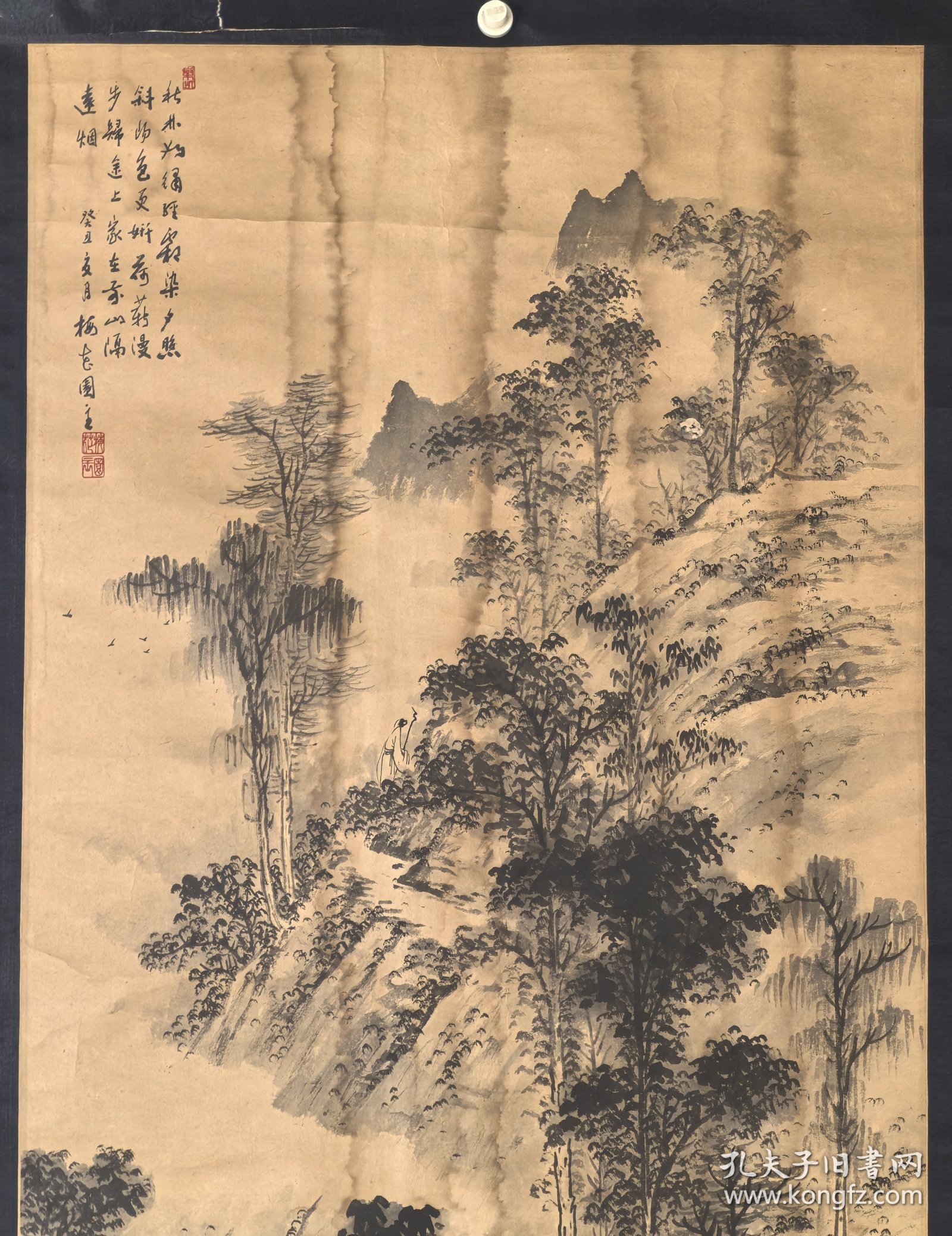 陈立锋 120/60 立轴 清代画家，字伯雨，号梅花园主，浙江绍兴县人，后移居上海。他擅长绘画山水、花鸟、人物和书法。其作品具有浓郁的文人气息，被誉为“江南才子画家”。陈立锋的代表作品包括：1. 山水画《岁寒三友图》2. 花鸟画《宜春双鹤图》3. 人物画《西楼梦后图》4. 书法《梅花书屋》等。此外，陈立锋还擅长绘画单色花鸟，如梅、竹、兰等。他的作品受到后人的推崇，对中国画坛产生了深远的影响。