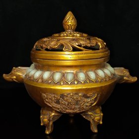 Y珍藏铜鎏金香炉，保存完整，造型精致，工艺浑然大气，尺寸细节如图，香炉重1.46公斤