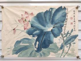 黄素梅，女，1939年1月18日生，中国国籍，台湾人，是一名书画家，现为中国书画家协会台湾分会顾问，中华闽南文化研究会第五届理事长。
