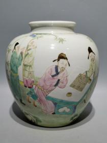 大清雍正年制，粉彩琴棋书画罐，高：18.5cm，肚直径：17cm