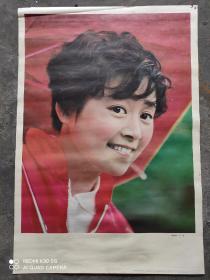 电影演员张瑜年画、1983年6月2次、中国电影发行放映公司供稿