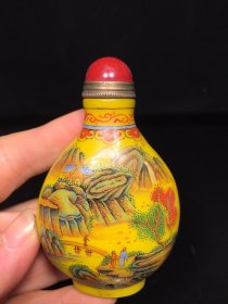 老琉璃手工外画山水鼻烟壶，包浆厚重，宽52mm高82mm厚30mm，重约100克