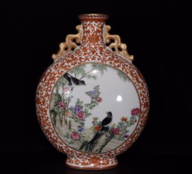 清乾隆矾红描金开窗粉彩花鸟纹扁瓶 尺寸36*28厘米