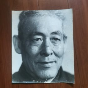 70、80年代大尺幅人像黑白照片。30x26㎝