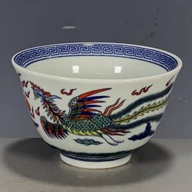 清代乾隆年制五彩龙凤主人杯茶杯
