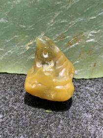精美戈壁筋脉石小原石一颗