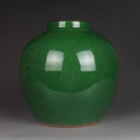 晚绿釉罐