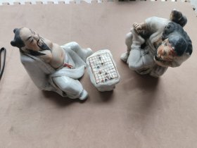 567 人物对奕图 瓷嚣 摆件 哥釉纹片 高度13---14厘米 品相完整