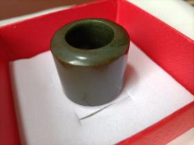 和田玉扳指一枚，欢迎结缘！