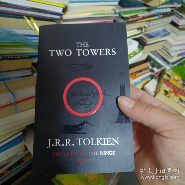 The Two Towers：The Lord of the Rings, Part 2