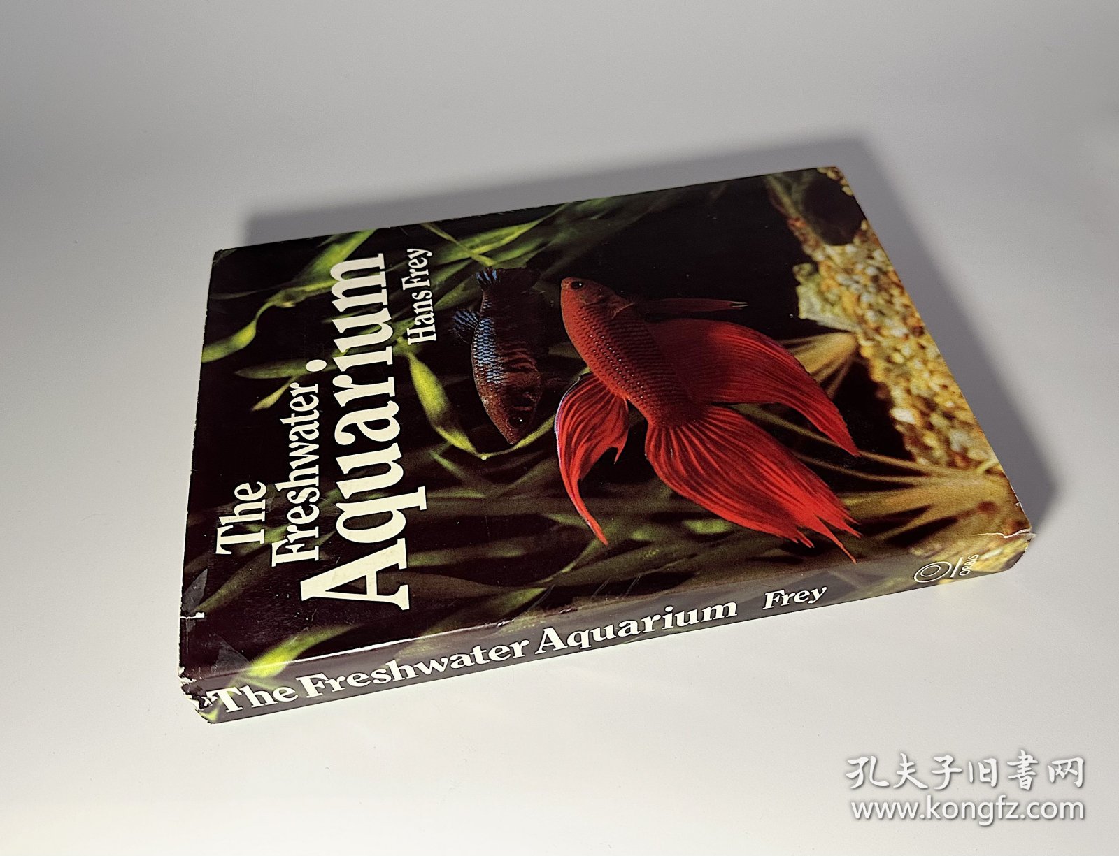 THE FRESHWATER AQUARIUM A practical handbook 淡水水族箱实用手册