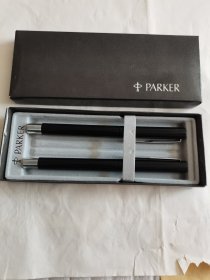派克笔一盒2支合售（一支钢笔，一支圆珠笔）99品