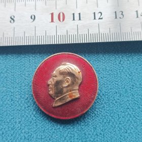 发扬革命传统毛主席像章