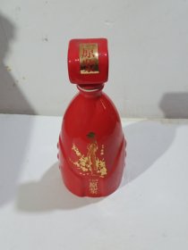 十二金钗酒瓶(迎春 )1斤装(长10cm宽9cm高21cm)