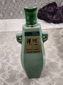 洋河豆青瓷方酒瓶