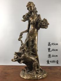 欧洲风，回流纯铜人物摆件一个，纯手工制作，制作精细，包浆自然，保存完整，细节如图