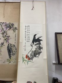 吴蓬先生老画大公鸡，寓意大吉祥。原装原表原盒的老画一张保存的很好，相当完美尺寸为96×43公分，