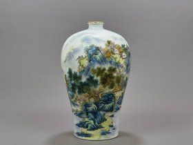 清雍正珐琅彩山水纹梅瓶31.5/20厘米