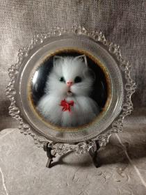 #23031717，七八十年代玻璃工艺品，造型小猫，品如图。