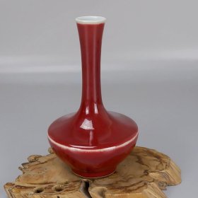 1972建国瓷钧红釉赏瓶