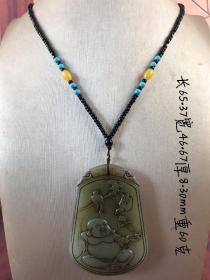 和田玉挂件 ，雕工精细，料子油润细腻，包浆厚重，成色好，玉质通透 品相完整，