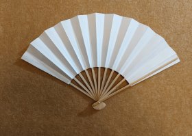 空白扇 日本纸扇 最宽幅处45Cm，高27Cm，竹扇骨 ，保管品