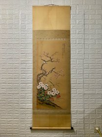 旅日名家 余崧《精品花鸟》
余崧,字维岳，号秋亭，江苏元和（今苏州）人。写真法无锡李默，花卉雅润秀逸，取法恽寿平并兼融日本画风。嘉庆七年（1802年）东渡日本。
诸多画作由日本画家收藏，对当时日本画坛颇有影响。