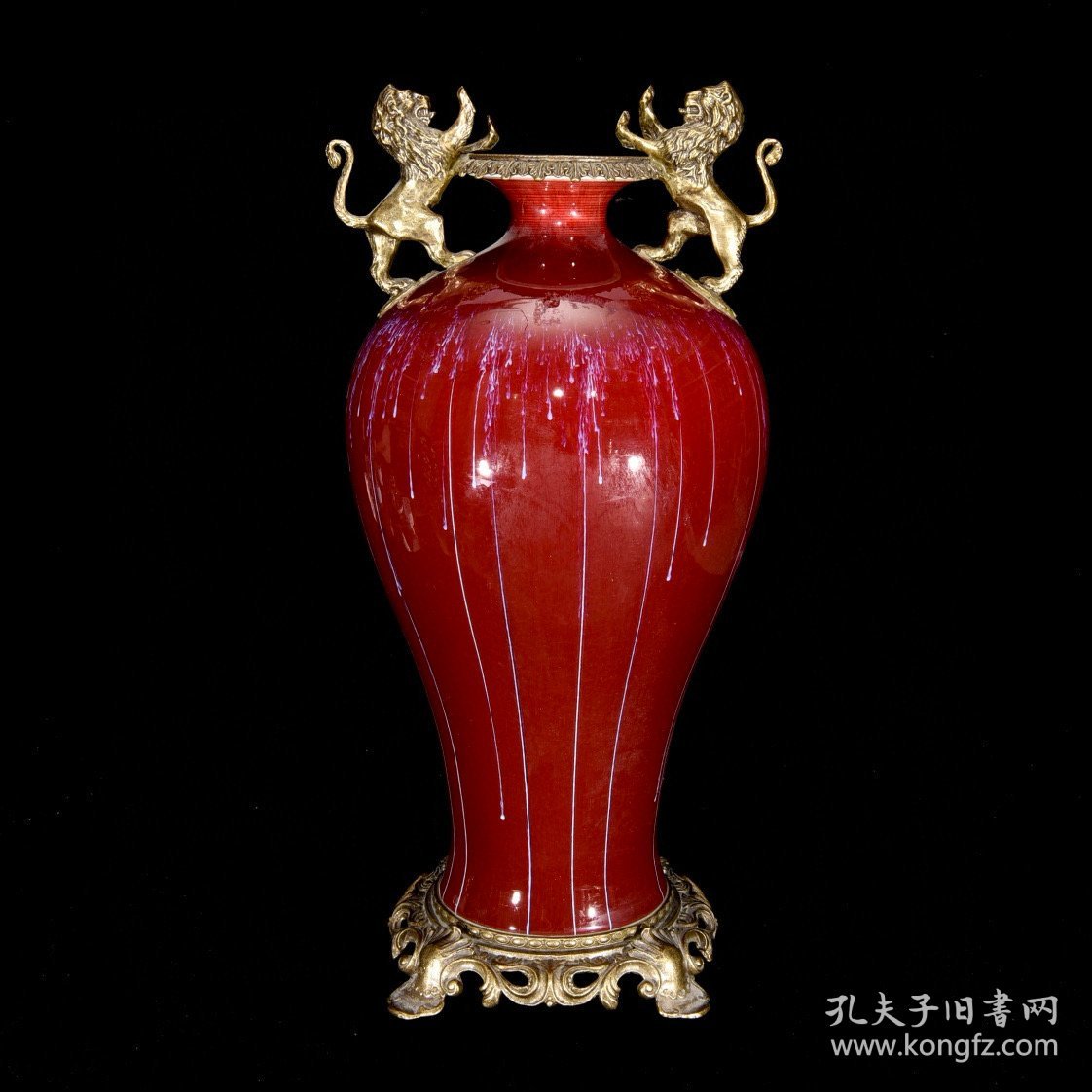 清乾隆回流红釉瓶，49×24厘米