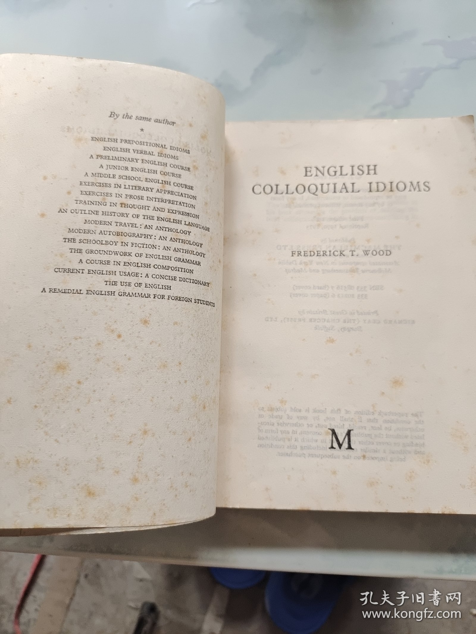 ENGLISHCOLLOQUIAL IDIOMS 英语通俗成语词典英文版