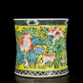 清光绪粉彩花鸟荷花仙鹤纹笔筒；19.5x19.6厘米