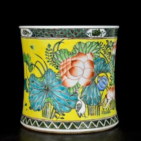 清光绪粉彩花鸟荷花仙鹤纹笔筒；19.5x19.6厘米