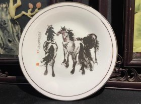 70年代中國醴陵墨彩徐悲鸿骏马大赏盘 全品 大球泥 薄胎通透 品相看图