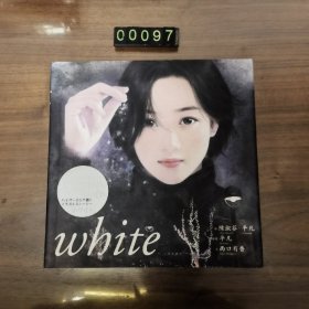 日文 white 絵・陳淑芬+平凡 画集 文・西口有香 精装 陈淑芬