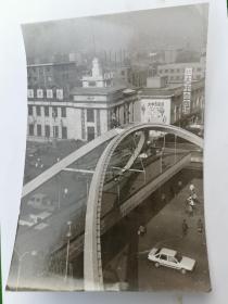 八十年代太原宽银幕天桥   大中市街景老照片