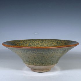 宋建窑羽纹盏，高8厘米，直径21厘米