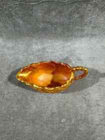 古玩铜器收藏    鎏金叶子杯   工艺精湛   包浆淳厚  型态完整 
材质:铜系列