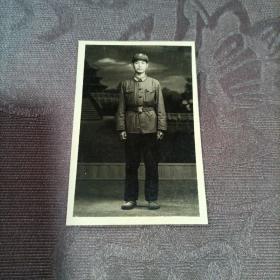 老照片 送给老师的军人照片1965年