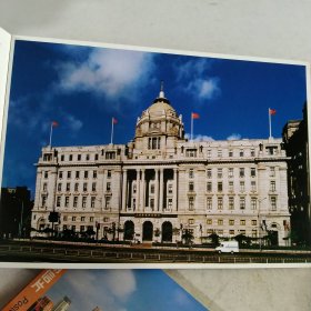 册式（小本）明信片，上海人民美术出版社《上海老建筑20景》、《上海老风貌20景》，共40张。