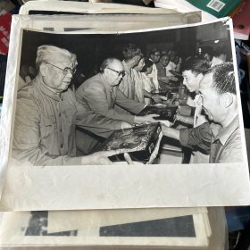 老照片颁奖先进集体