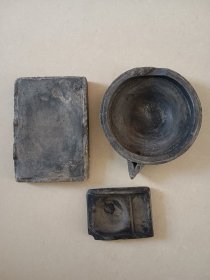 老砚台 三个一起价格 都有残圆形嘴处有裂
