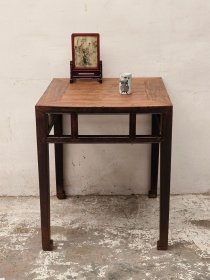 小方桌茶桌，品相一流全品相皮克好老铜件，复古装饰怀旧摆设 尺寸70-70-84