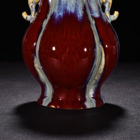 清乾隆郎窑红曜变象耳尊 高18.5厘米 宽13.5厘米