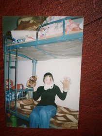 90年代女学生宿舍照片一张
