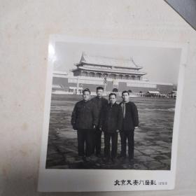 北京天安门留影老照片