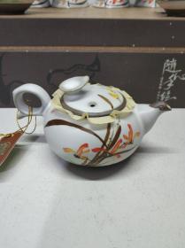 【八九十年代老瓷器茶具精品收藏纯手绘茶具整套库存老厂货普洱功夫茶具茶备】
尺寸见图片