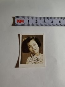 老照片-----《少女》！1957年背面有手写留言