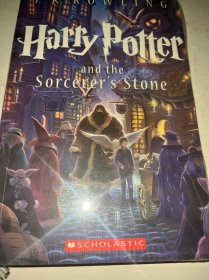 Harry Potter and the Sorcerer's Stone (Harry Potter Series, Book 1)